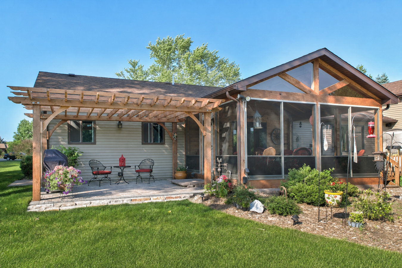 Screened-in porches and screened decks